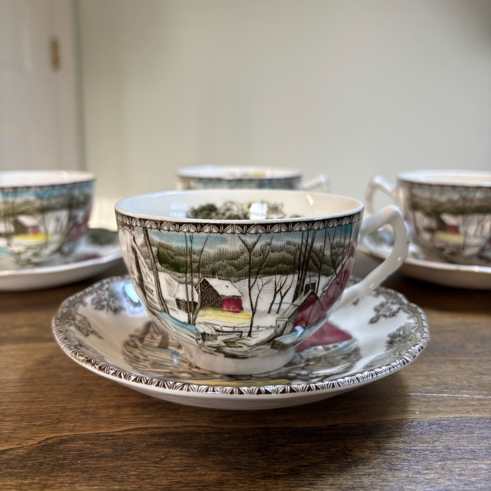 Johnson Bros Friendly Village Ice House Tea Cups and Saucers Set Of 8 England